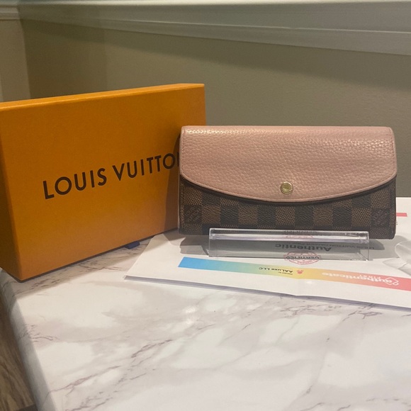 Louis Vuitton Handbags - LOUIS VUITTON ✨Portefeuille Normandy Damier Ebene /Rose Ballerine with COA
